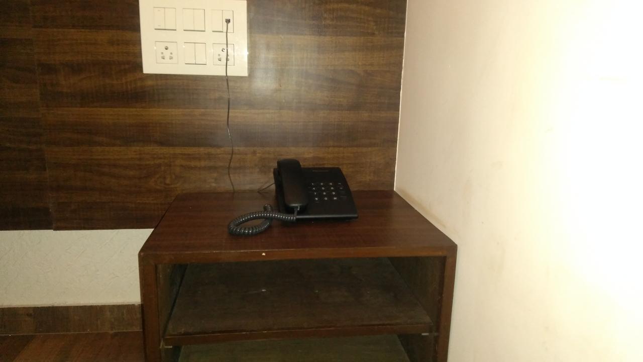 Hotel Maratha Residency Ratnagiri Exterior photo
