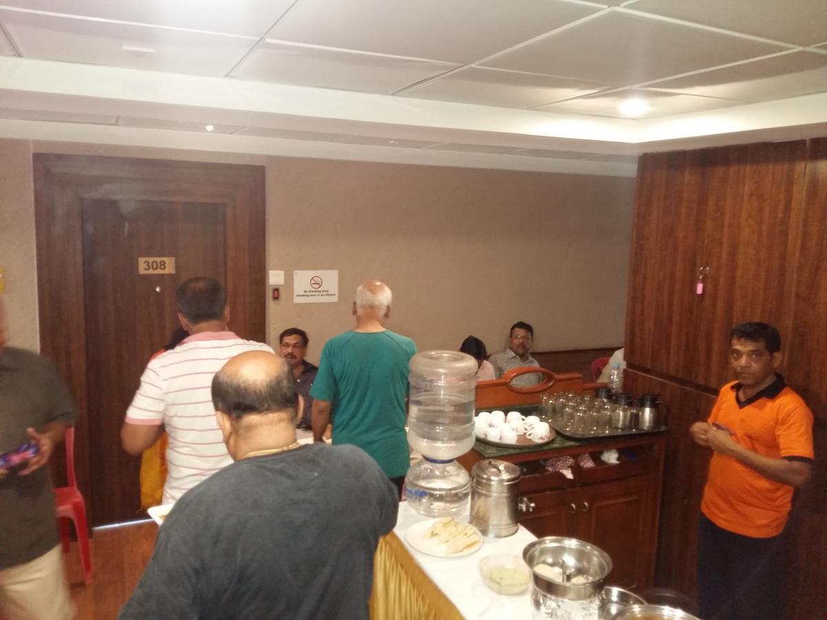 Hotel Maratha Residency Ratnagiri Exterior photo